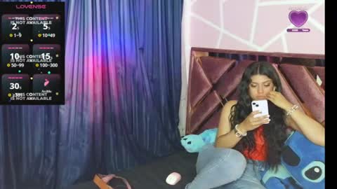 Snapshot of dafna_and_kris chatting on June 2026 01:54:01 AM dafna and kris online show from June 2026 01:54:01 AM