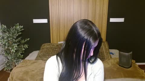 Snapshot of dafne_bss chatting on January 2025 06:03:02 AM dafne_bss online show from January 2025 06:03:02 AM