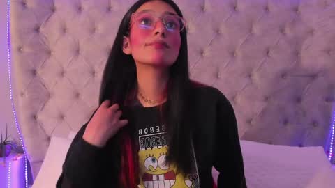 Snapshot of dafne_bss chatting on April 2026 06:18:02 AM dafne_bss online show from April 2026 06:18:02 AM