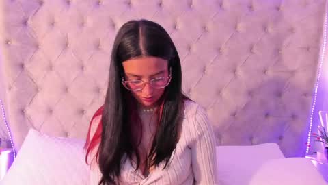 Snapshot of dafne_bss chatting on April 2026 05:34:01 AM dafne_bss online show from April 2026 05:34:01 AM