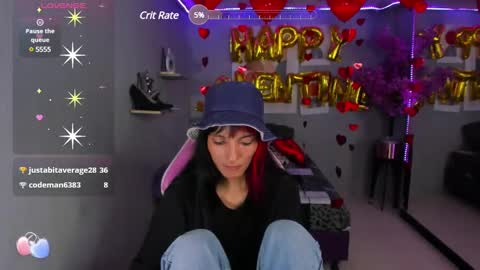 dafne huges online show from February 2025 11:03:02 PM