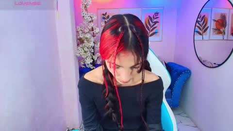 dafne huges online show from October 2025 07:47:02 PM