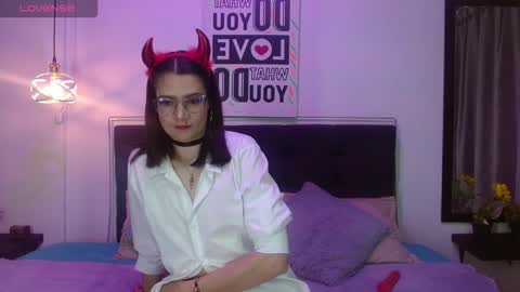 Snapshot of dafne_xx_ chatting on October 2025 01:55:01 PM dafne_xx_ online show from October 2025 01:55:01 PM