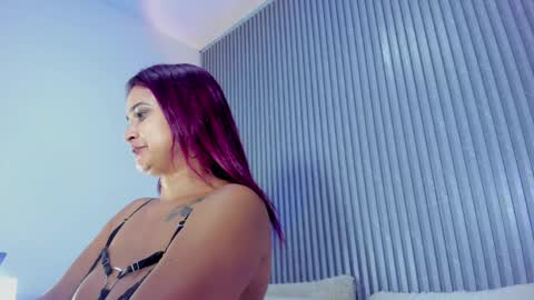 Snapshot of dafnecox chatting on September 2025 03:09:02 AM dafnecox online show from September 2025 03:09:02 AM