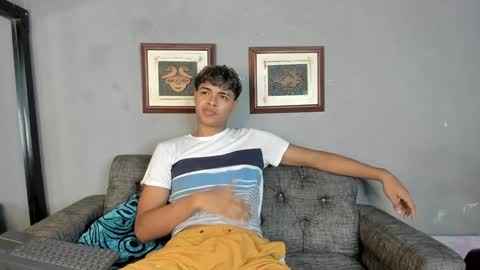 Snapshot of dafnezahiraa_ chatting on December 2024 02:25:02 AM dafnezahiraa  online show from December 2024 02:25:02 AM