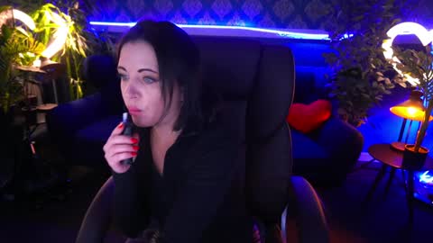 Snapshot of dafni_mon chatting on February 2025 01:48:02 PM Dafni Mon online show from February 2025 01:48:02 PM