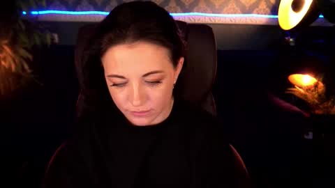 Snapshot of dafni_mon chatting on October 2025 06:10:02 AM Dafni Mon online show from October 2025 06:10:02 AM