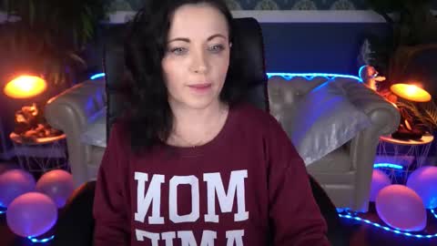 Snapshot of dafni_mon chatting on March 2026 06:43:02 AM Dafni Mon online show from March 2026 06:43:02 AM
