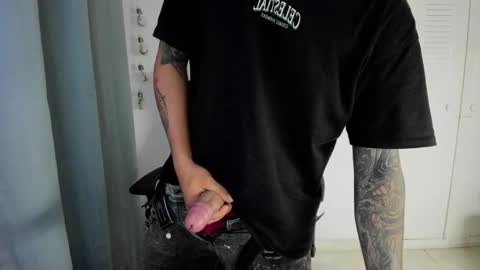 my name is Jhon and I live in colombia online show from November 2025 07:20:01 AM