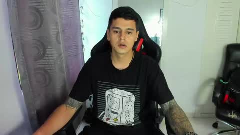 Snapshot of dage_19 chatting on May 2026 11:04:02 AM my name is Jhon and I live in colombia online show from May 2026 11:04:02 AM