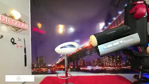 Snapshot of dagofastmilk chatting on March 2026 04:19:01 AM DiegoXXL online show from March 2026 04:19:01 AM