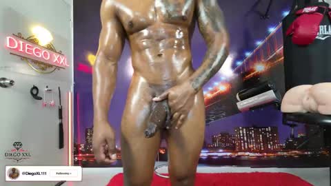 Snapshot of dagofastmilk chatting on April 2026 11:28:01 AM DiegoXXL online show from April 2026 11:28:01 AM