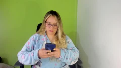 Snapshot of dahia888 chatting on October 2025 07:18:01 AM Dahia online show from October 2025 07:18:01 AM