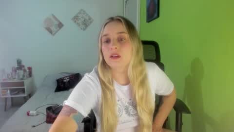 Snapshot of dahia888 chatting on October 2025 03:10:02 AM Dahia online show from October 2025 03:10:02 AM