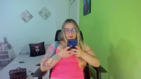 Snapshot of dahia888 chatting on October 2025 05:52:01 AM Dahia online show from October 2025 05:52:01 AM