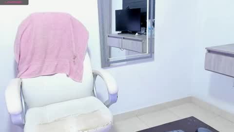 Dahian  online show from October 2025 01:42:02 PM