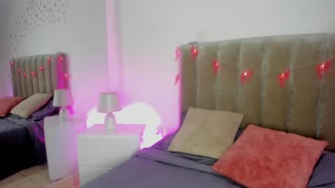 Dahlia online show from January 2025 08:05:02 PM