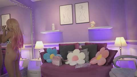 Dahlia Grey online show from February 2026 11:40:01 AM