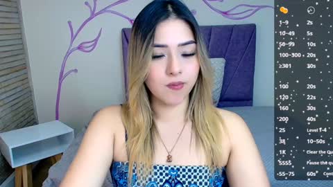 Dahlia online show from December 2024 01:17:01 PM