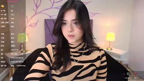 Dahlia online show from September 2025 08:22:01 PM