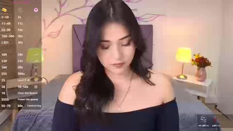 Dahlia online show from September 2025 08:23:01 PM