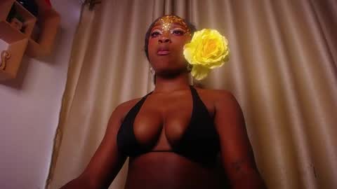 DAHYAN online show from April 2026 09:39:33 PM