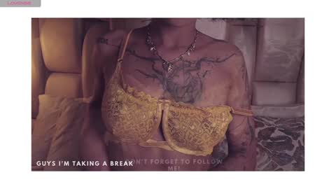 Snapshot of daiana_curly chatting on January 2025 01:41:01 PM Daiana online show from January 2025 01:41:01 PM