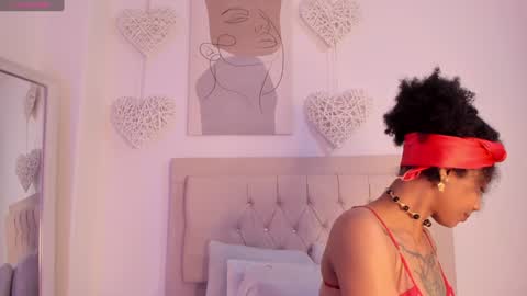 Snapshot of daiana_curly chatting on January 2025 07:10:02 PM Daiana online show from January 2025 07:10:02 PM