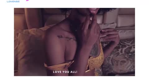 Snapshot of daiana_curly chatting on March 2025 12:37:02 PM Daiana online show from March 2025 12:37:02 PM