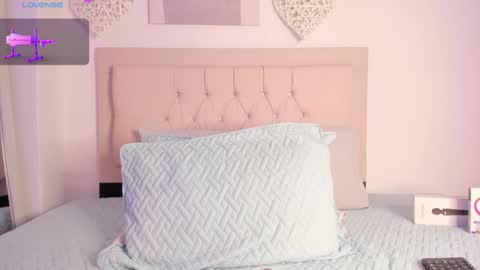 Snapshot of daiana_curly chatting on March 2025 03:42:02 PM Daiana online show from March 2025 03:42:02 PM