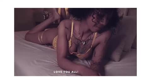 Snapshot of daiana_curly chatting on March 2025 01:01:01 PM Daiana online show from March 2025 01:01:01 PM