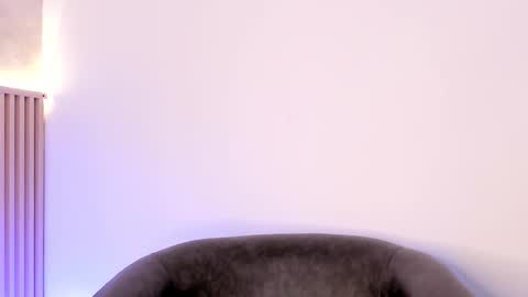 Snapshot of daiana_curly chatting on December 2025 07:40:02 PM Daiana online show from December 2025 07:40:02 PM