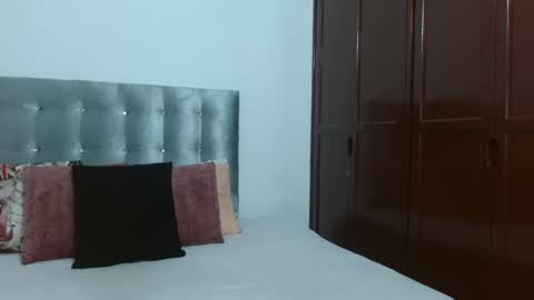 Daiisha.. online show from September 2025 07:13:01 PM