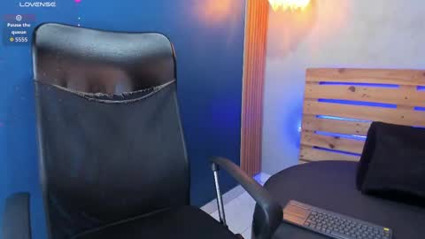 daiisy_kiss online show from September 2025 07:36:02 PM