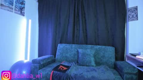 daila_ online show from September 2025 01:21:01 AM