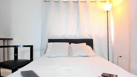 Snapshot of dailasmith chatting on February 2025 03:32:02 PM Daila Smith online show from February 2025 03:32:02 PM