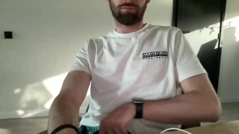 Snapshot of dailybully chatting on May 2026 05:42:02 PM Your daily dose online show from May 2026 05:42:02 PM