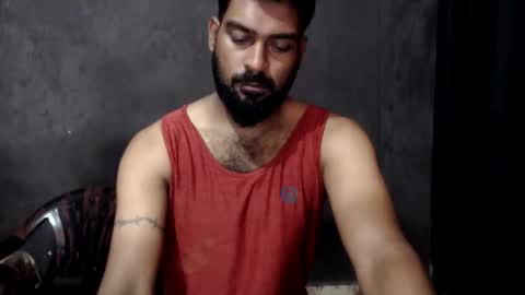 indian guys online show from October 2025 02:15:01 PM
