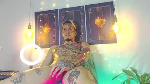 Daimond hope666 online show from February 2025 09:25:01 PM