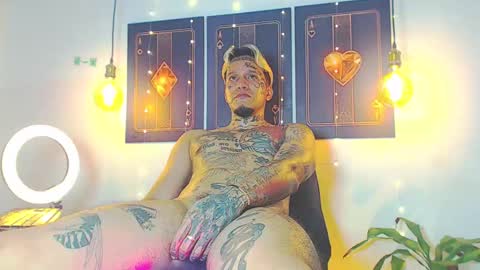 Daimond hope666 online show from March 2025 05:03:02 AM