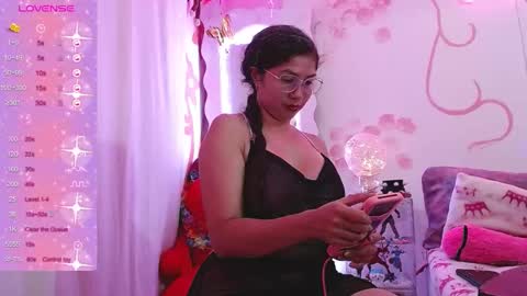 DAINA online show from November 2025 03:56:01 AM