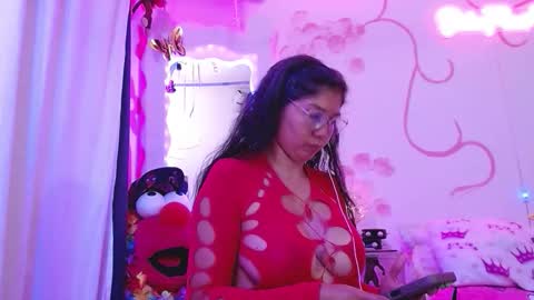 Snapshot of daina_flower chatting on February 2026 03:54:01 AM DAINA online show from February 2026 03:54:01 AM