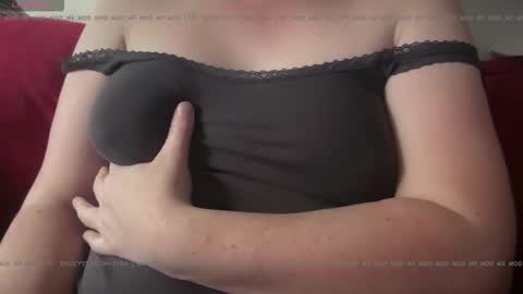 Mx Mommy Moo online show from October 2025 07:02:01 PM