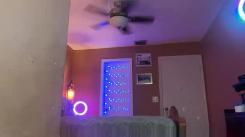 Snapshot of daisy9kat chatting on April 2026 12:54:01 PM Daisy137 online show from April 2026 12:54:01 PM