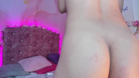 Snapshot of daisy__rose chatting on January 2025 09:11:01 AM Dai online show from January 2025 09:11:01 AM