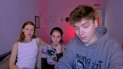 Snapshot of daisy_baby_ chatting on November 2025 08:16:01 PM daisy online show from November 2025 08:16:01 PM