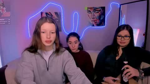 Snapshot of daisy_baby_ chatting on February 2026 08:25:01 PM daisy online show from February 2026 08:25:01 PM