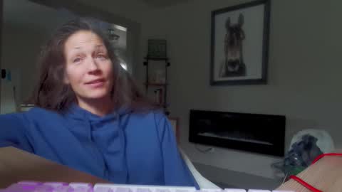 Daisy online show from April 2026 04:26:02 PM