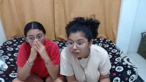 Snapshot of daisy_hot_x chatting on October 2025 12:00:02 AM Daisy hot x online show from October 2025 12:00:02 AM