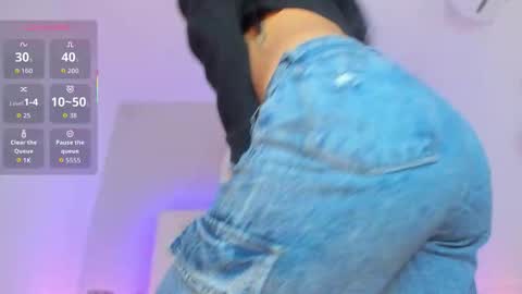 Daisy online show from October 2025 03:23:02 PM